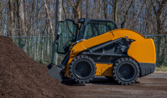 compact track loader mulch