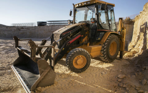 excavator-digging-ground-day-light